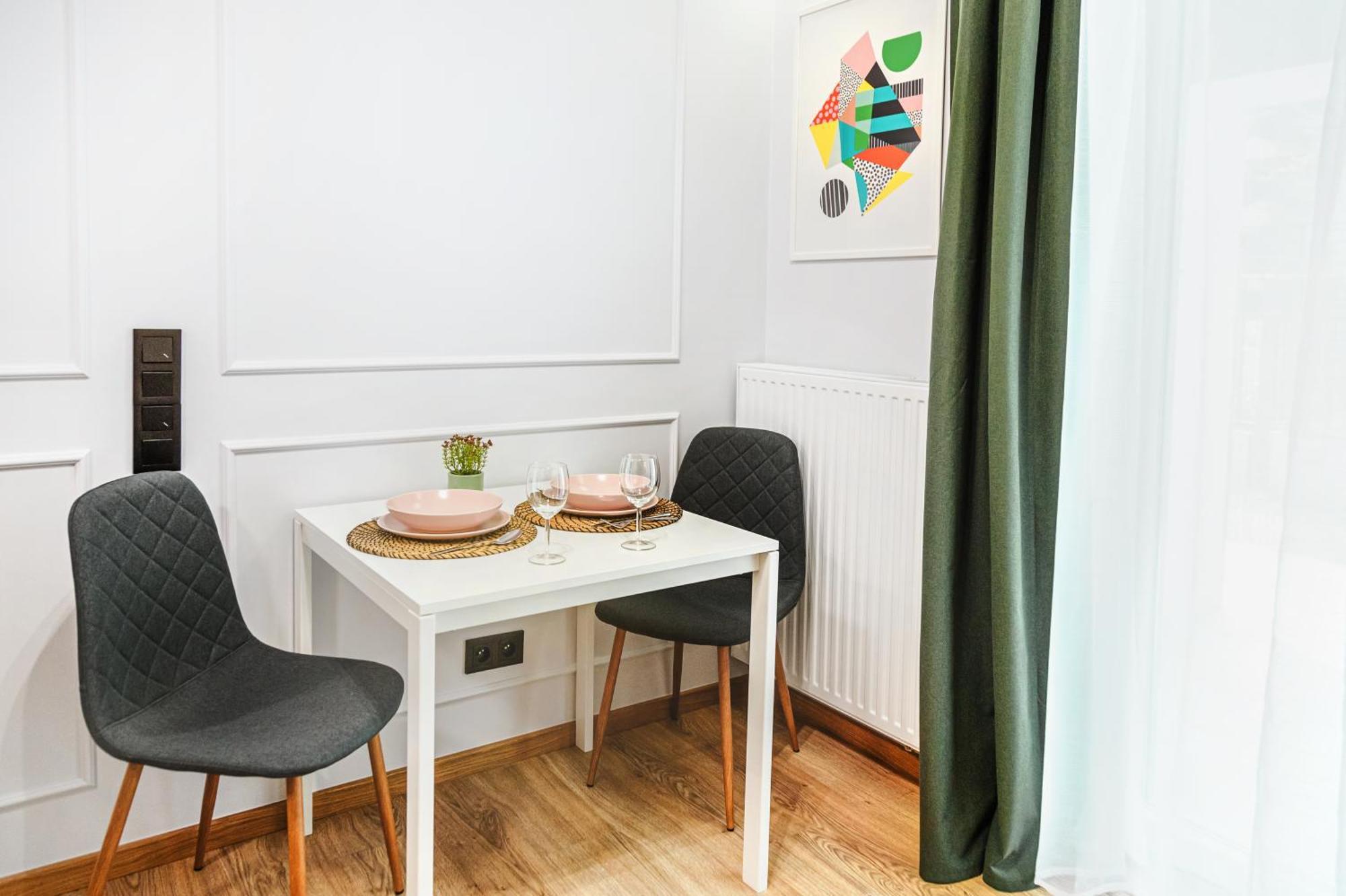 Stylowe Apartamenty W Centrum Vratislav Exteriér fotografie