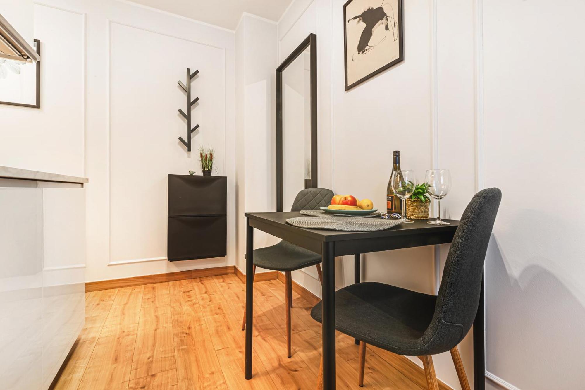 Stylowe Apartamenty W Centrum Vratislav Exteriér fotografie