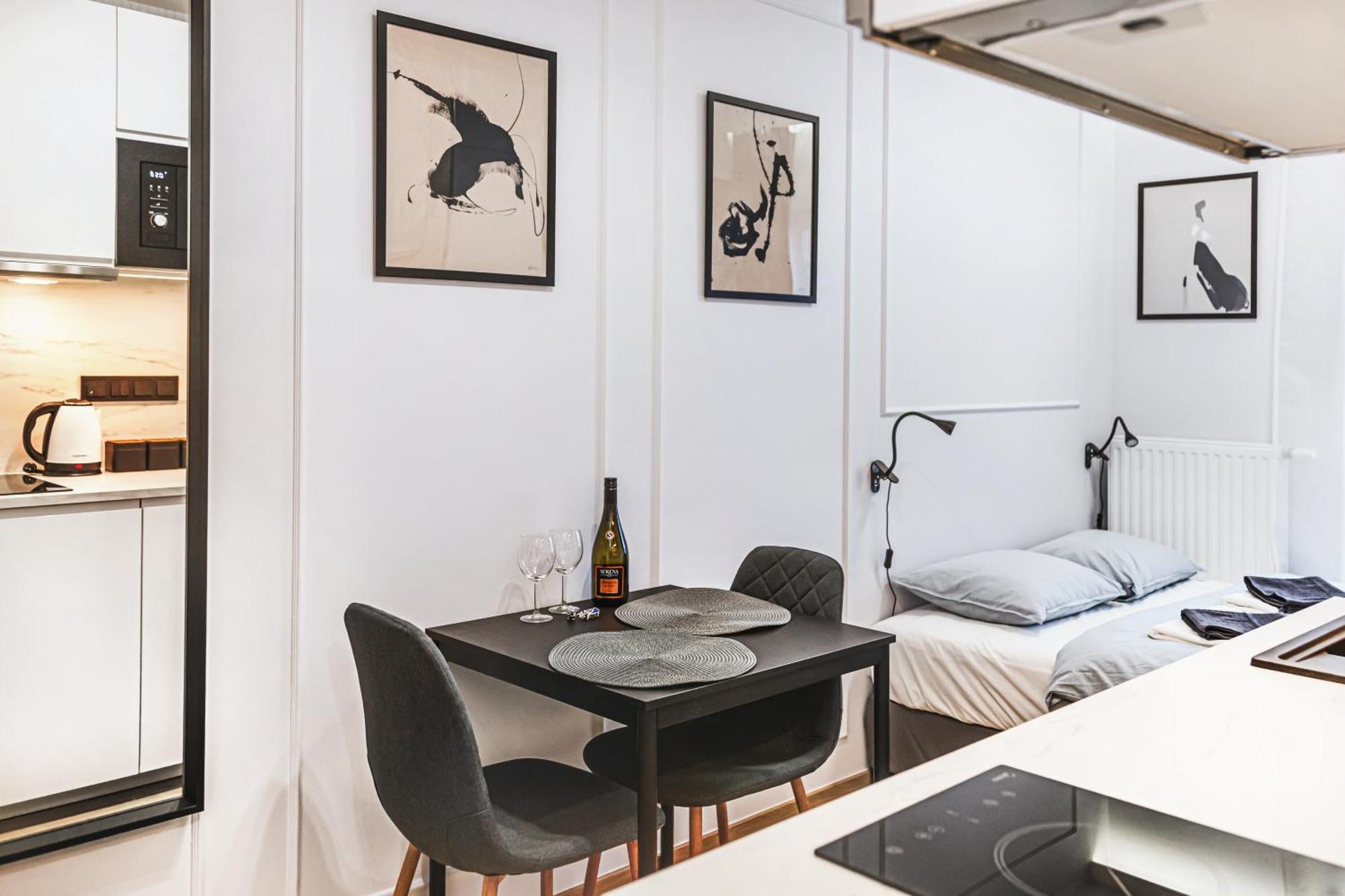 Stylowe Apartamenty W Centrum Vratislav Exteriér fotografie